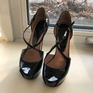 Gucci heels / small peep toe